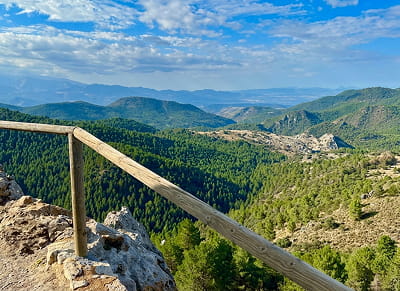 Mirador en la sierra de Huétor