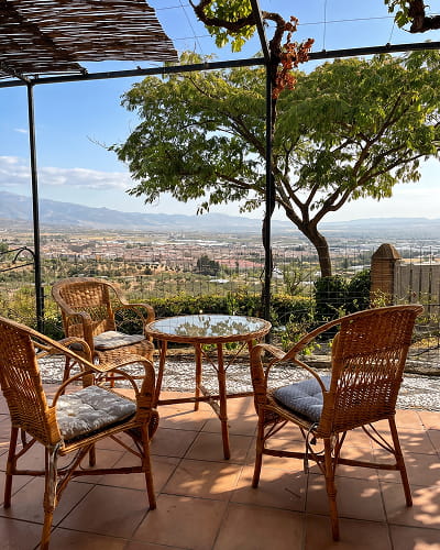 Terraza del restaurante con vistas